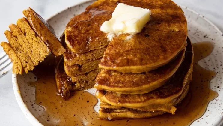 Simple & Affordable Pumpkin Pancakes Recipe