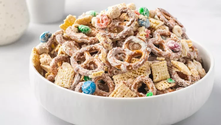 Viral Food Trend: Reindeer Food You Must Try