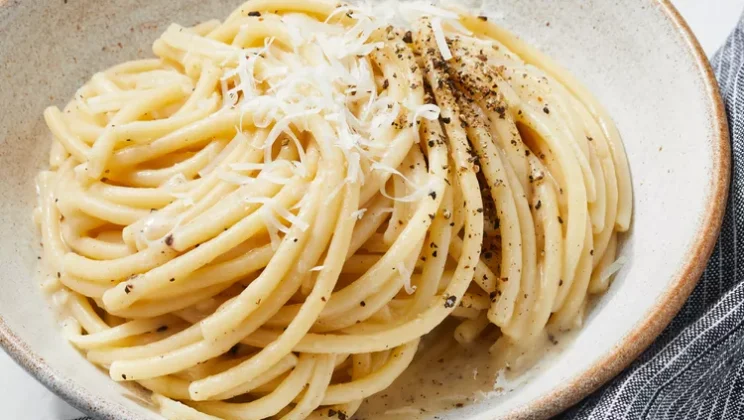Trending Recipe: How to Make Bucatini Cacio e Pepe Step-by-Step