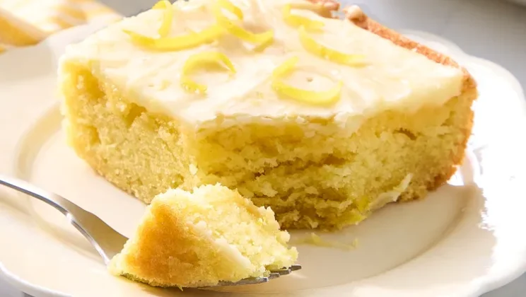 How to Make the Perfect Lemon Texas Sheet Cake at Home